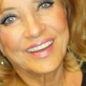 Meet your Posher, Joan